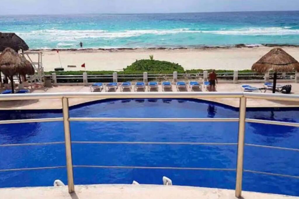 Amazing Beachfront Apartment Cancún Eksteriør bilde