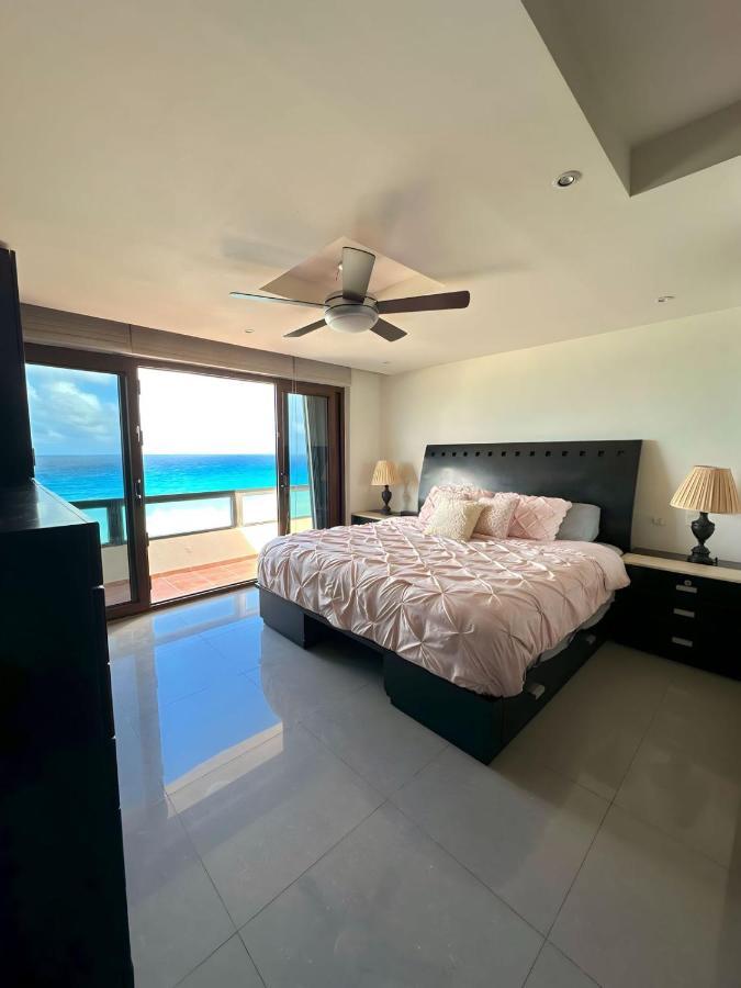 Amazing Beachfront Apartment Cancún Eksteriør bilde